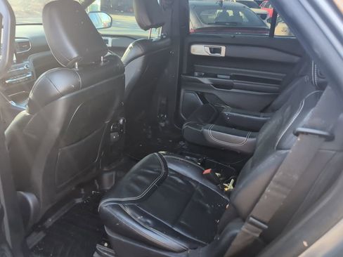 Used 2020 Ford Explorer ST w/ ST Street Pack image 14