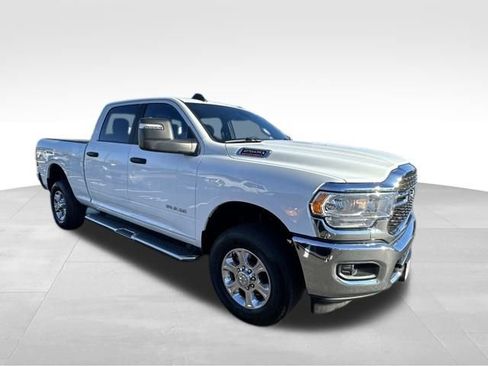Used 2024 RAM 2500 Big Horn w/ Bed Utility Group image 11