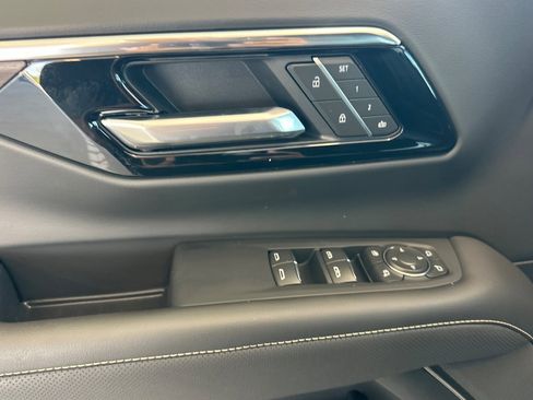 New 2025 Chevrolet Tahoe Premier image 11