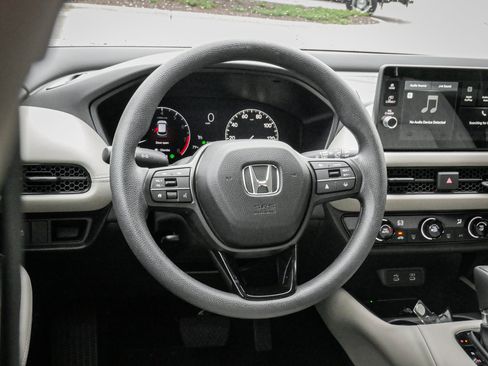 Used 2026 Honda HR-V LX image 6