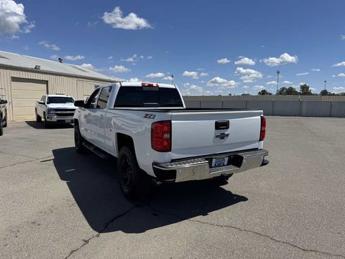 Used 2018 Chevrolet Silverado 1500 LT w/ All Star Edition image 9