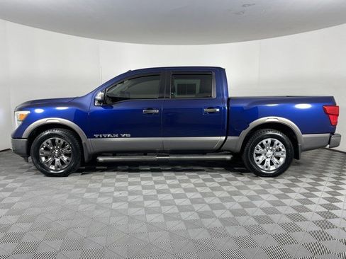 Used 2018 Nissan Titan Platinum Reserve RWD image 5