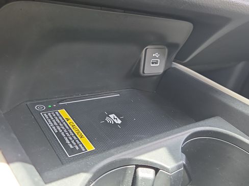 Certified 2024 Honda HR-V EX-L image 19