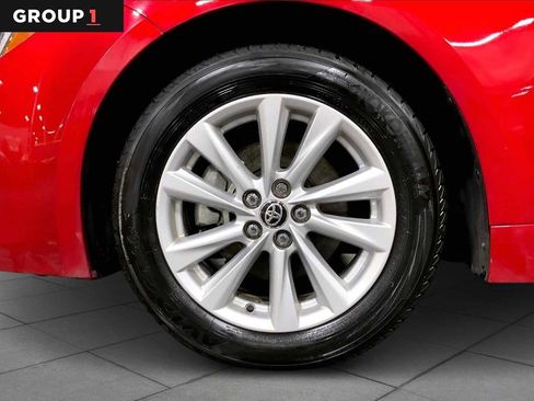 Used 2025 Toyota Corolla SE image 10