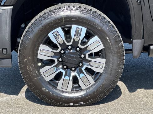 New 2025 GMC Sierra 2500 Denali w/ Denali Reserve Package image 26