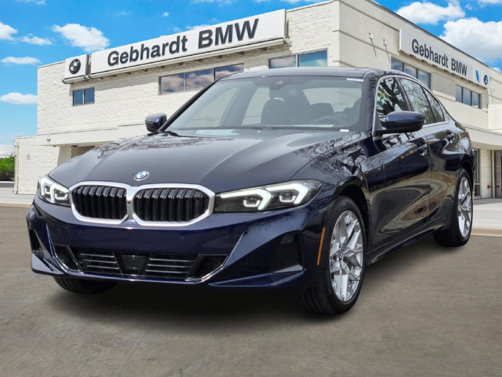 Certified 2026 BMW 330i xDrive Sedan w/ Convenience Package AWD/4WD image 3