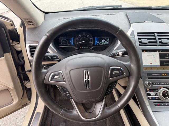 Used 2018 Lincoln MKZ Select w/ Select Plus Package FWD image 23
