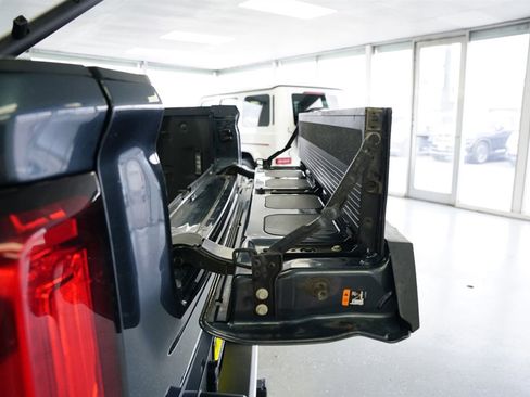 Used 2020 GMC Sierra 1500 SLT image 21