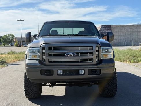 Used 2006 Ford F350 XLT AWD/4WD image 5
