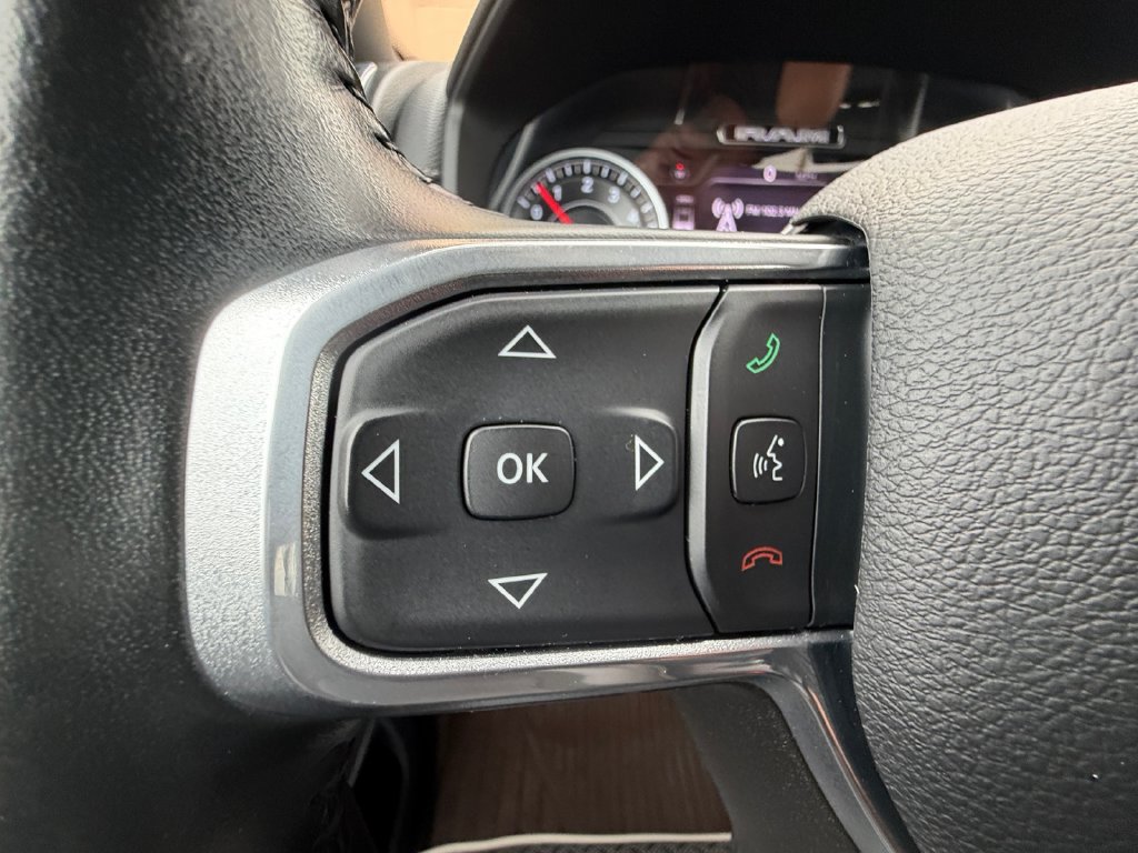 Used 2023 RAM 1500 Laramie AWD/4WD image 22