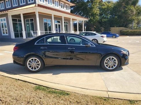 Used 2021 Mercedes-Benz A 220 w/ Premium Package image 8