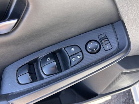 Used 2024 Nissan Sentra SV FWD image 12