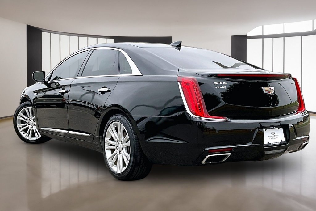Used 2018 Cadillac XTS Luxury FWD image 12