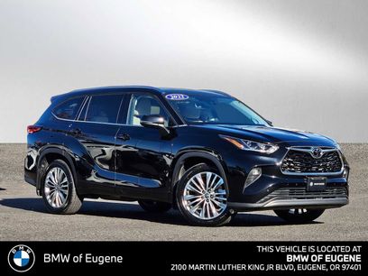 Used 2022 Toyota Highlander Platinum