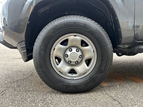 Used 2023 Toyota Tacoma SR image 6