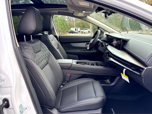 New 2026 Nissan Murano Platinum w/ Cargo Package AWD/4WD image 13