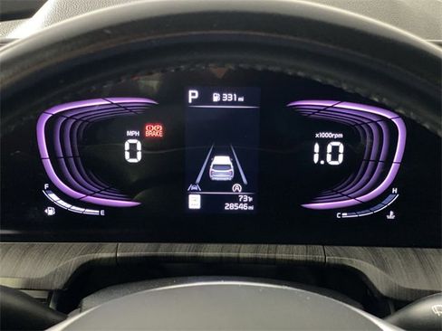 Used 2023 Kia Telluride EX w/ EX Captain's Chair Package image 17