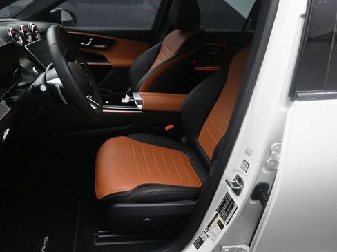 Used 2026 Mercedes-Benz GLC 300 image 18