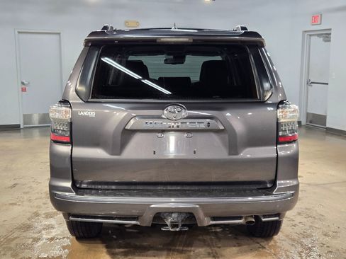 Used 2022 Toyota 4Runner TRD Sport RWD image 6