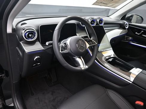 Certified 2025 Mercedes-Benz GLC 350e 4MATIC image 7