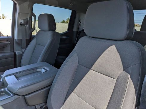 Used 2024 Chevrolet Silverado 1500 LT RWD image 12