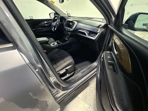 Used 2019 GMC Terrain SLE w/ Driver Convenience Package AWD/4WD image 26