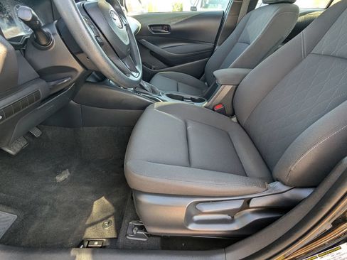 Used 2024 Toyota Corolla LE FWD image 15