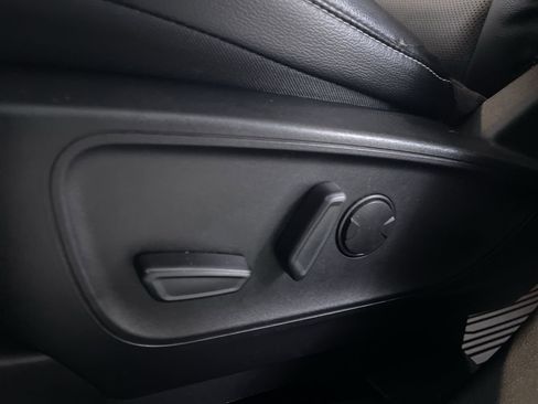 Used 2022 Ford Escape SEL AWD/4WD image 13