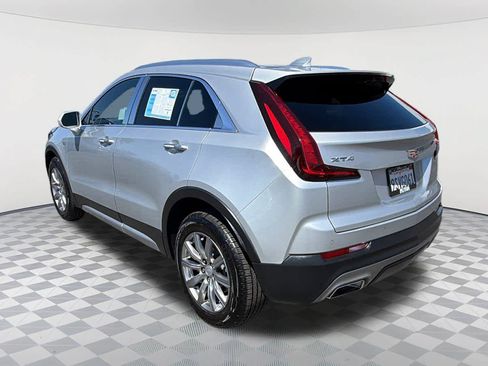 Used 2020 Cadillac XT4 Premium Luxury FWD image 7