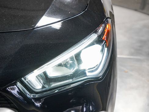 Used 2020 Mercedes-Benz CLA 250 image 8