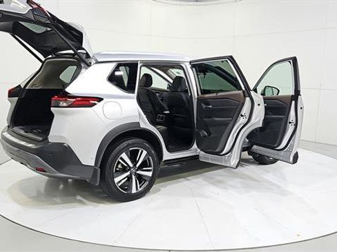 Used 2022 Nissan Rogue SL w/ SL Premium Package FWD image 32