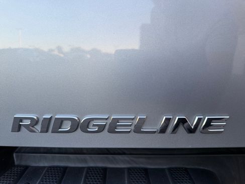 Used 2017 Honda Ridgeline RT image 24