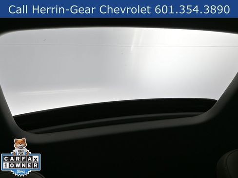Used 2025 Chevrolet Trax ACTIV w/ Sunroof Package FWD image 25