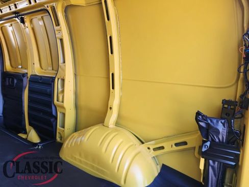 New 2025 Chevrolet Express 2500 RWD image 37