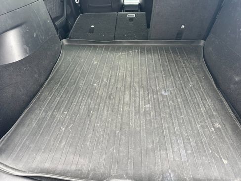 Used 2021 Tesla Model Y Long Range image 15