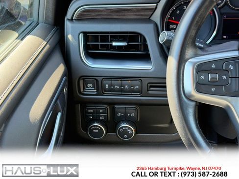 Used 2021 Chevrolet Suburban LT AWD/4WD image 32