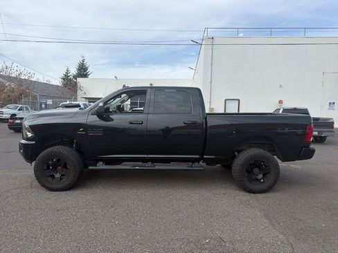 Used 2017 RAM 2500 Big Horn w/ Sport Appearance Group AWD/4WD image 2