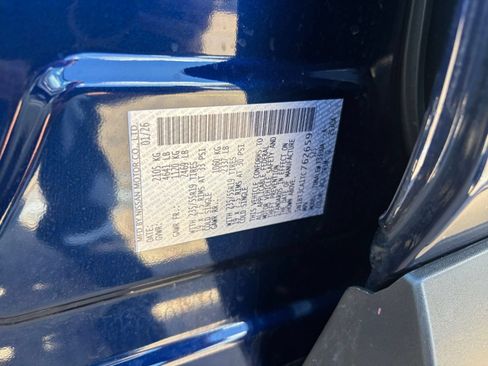 Used 2026 Nissan Rogue SL FWD image 31