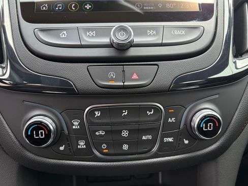 Used 2024 Chevrolet Equinox RS w/ RS Leather Package FWD image 31