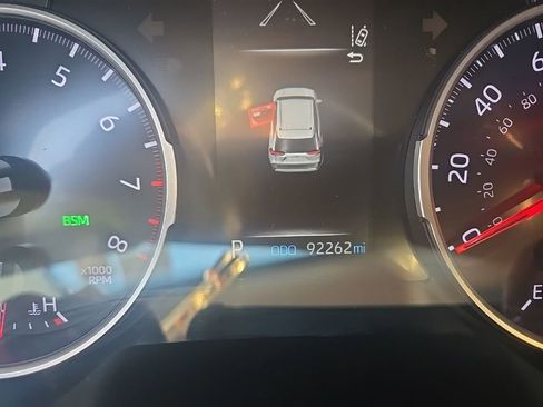 Used 2021 Toyota RAV4 XLE image 23