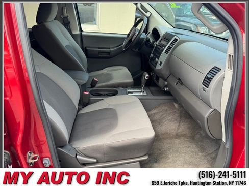 Used 2014 Nissan Xterra X AWD/4WD image 26