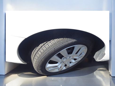 Used 2011 Nissan Sentra 2.0 S image 23