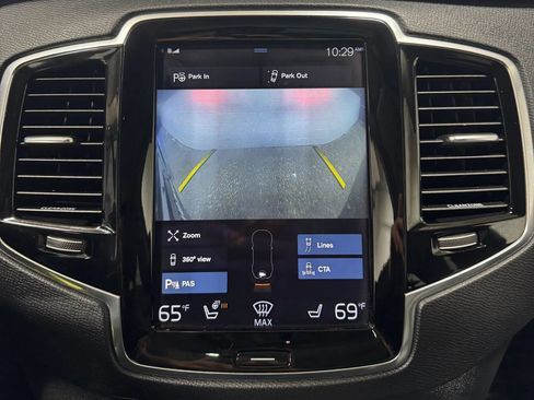 Used 2016 Volvo XC90 T6 Momentum w/ Momentum Plus Package image 27
