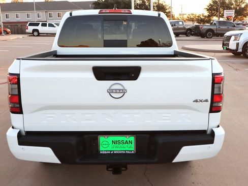 New 2026 Nissan Frontier SV w/ SV Convenience Package image 7