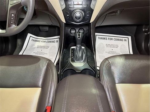 Used 2017 Hyundai Santa Fe Sport image 20