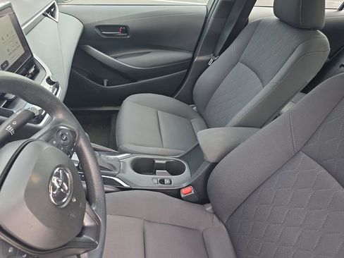 Used 2023 Toyota Corolla LE FWD image 17
