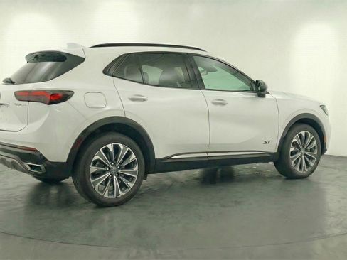 Used 2024 Buick Envision Preferred AWD/4WD image 9