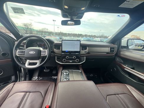 Certified 2023 Ford Expedition Limited image 23