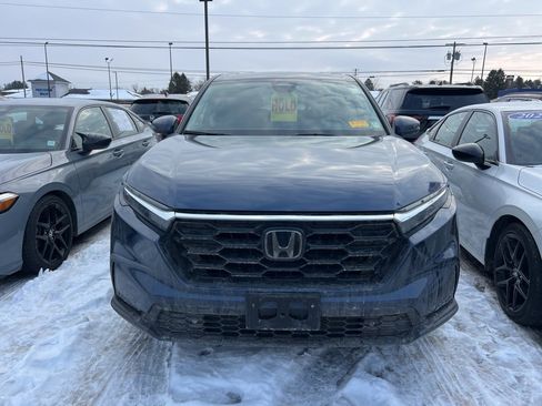 Used 2024 Honda CR-V EX-L image 2