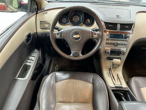 Used 2008 Chevrolet Malibu LTZ image 19